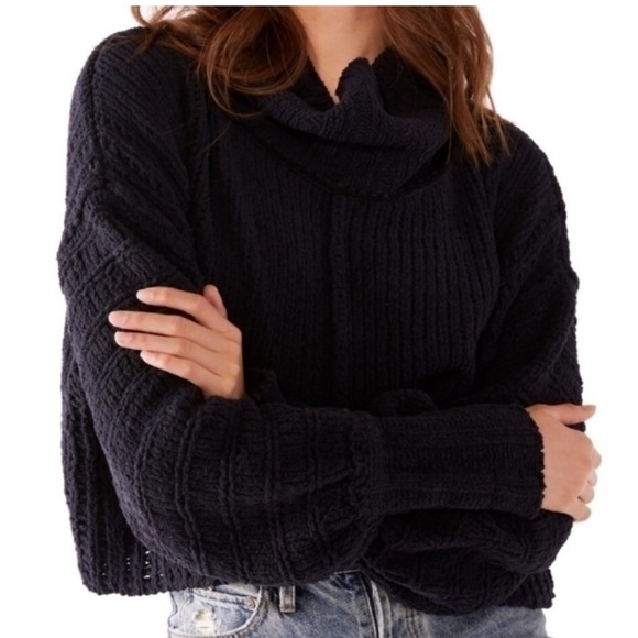 Free People Sweater - Picture 3 of 3